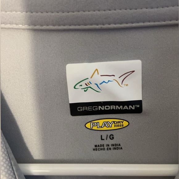 GREG NORMAN COLLECTION: Golf Polo Shirt; 2-BUTTON CLASSIC SHARK PIQUE POLO - Picture 4 of 4